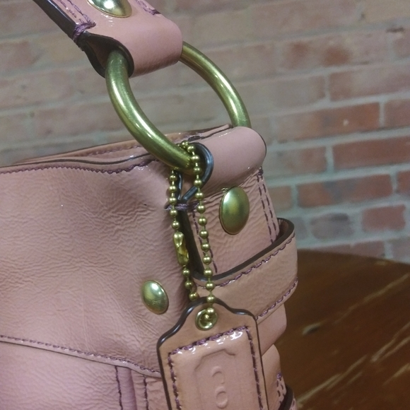Coach | NEW Patent Leather Bag Pink - Picture 5 of 9